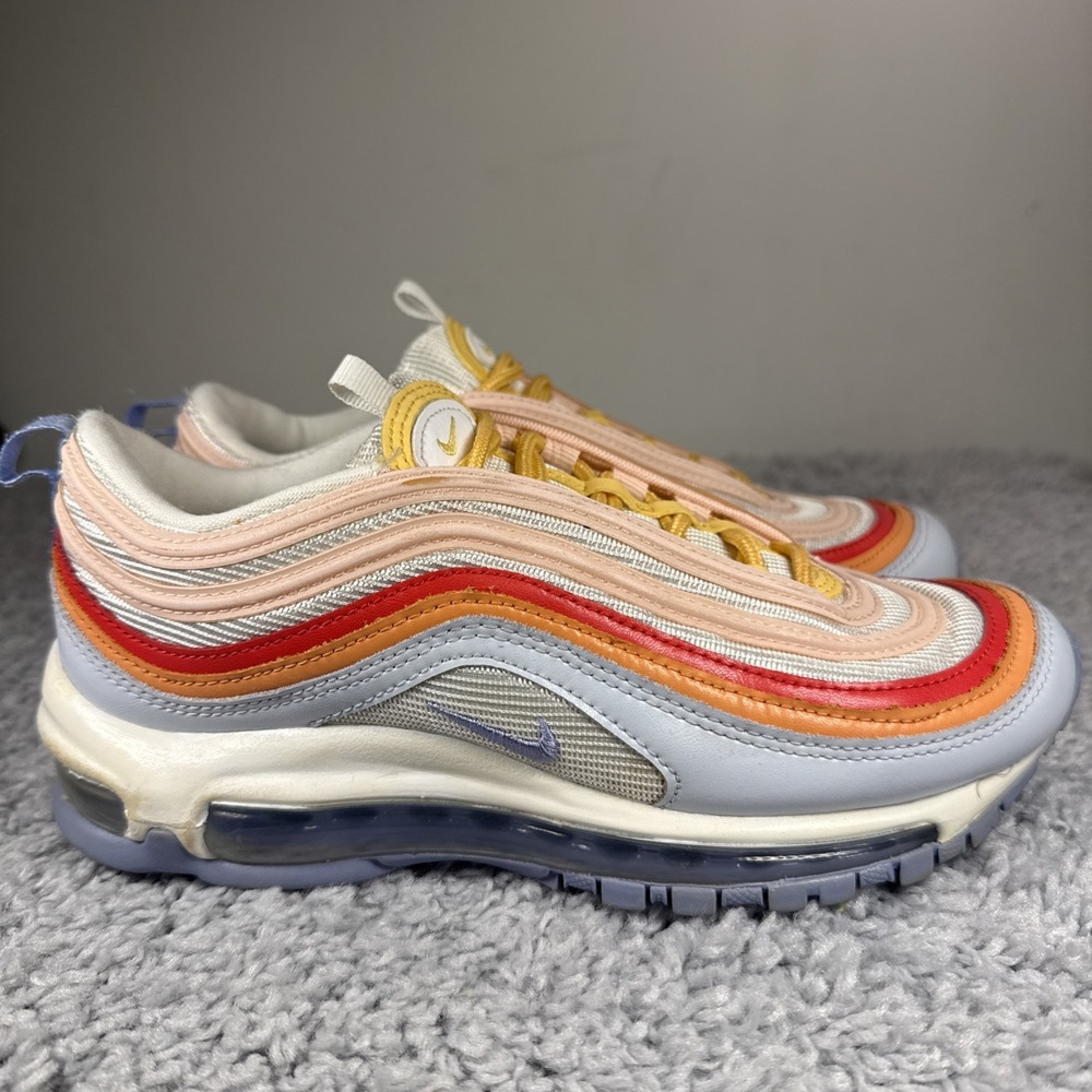Nike Air Max 97 CW5588-001 Football Grey Women's Size 6 Pre-Owned